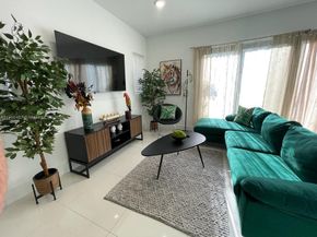 302 NW 11th Ct, Florida City FL 33034