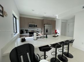 302 NW 11th Ct, Florida City FL 33034