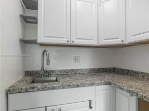 925 SW 94th Ave, Miami FL 33174