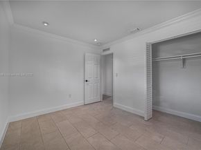 925 SW 94th Ave, Miami FL 33174