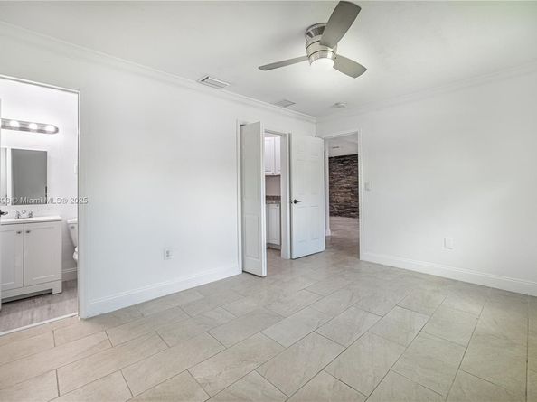 925 SW 94th Ave, Miami FL 33174