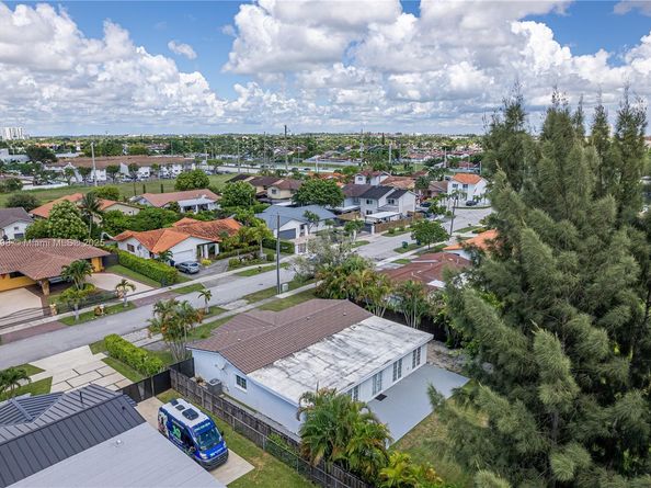 925 SW 94th Ave, Miami FL 33174
