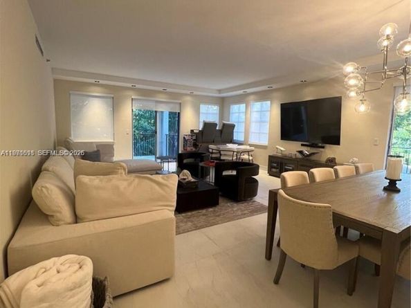 3900 Island Blvd B308, Aventura FL 33160