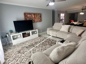 737 SE 1st Way 110, Deerfield Beach FL 33441