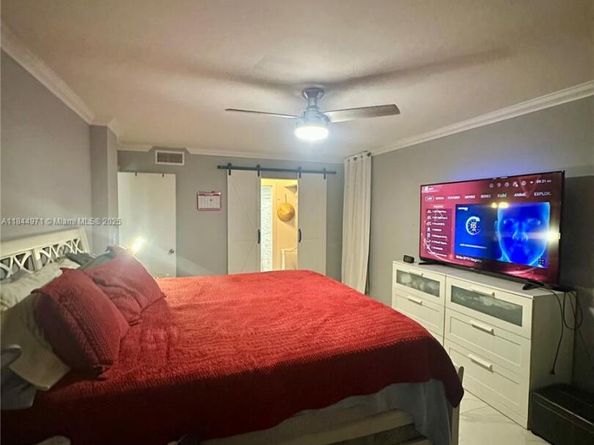 737 SE 1st Way 110, Deerfield Beach FL 33441