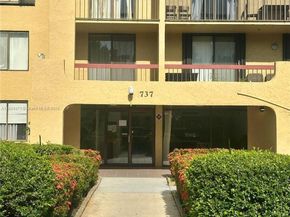 737 SE 1st Way 110, Deerfield Beach FL 33441