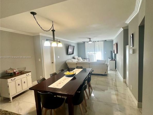 737 SE 1st Way 110, Deerfield Beach FL 33441