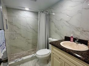 737 SE 1st Way 110, Deerfield Beach FL 33441