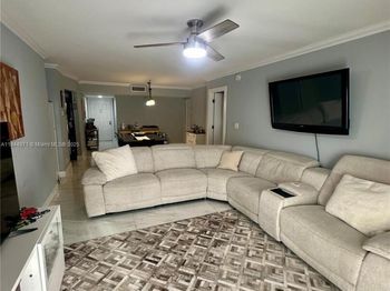 737 SE 1st Way