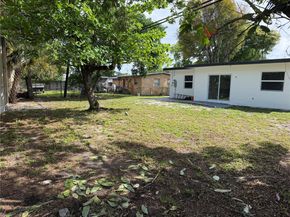 1766 Lauderdale Manor Dr, Fort Lauderdale FL 33311