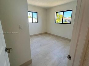 2971 NW 179th St, Miami Gardens FL 33056
