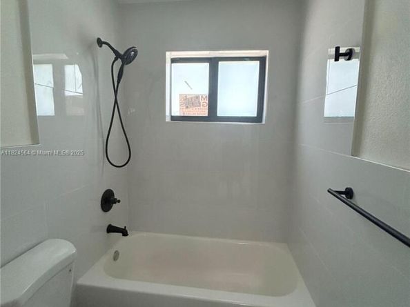 2971 NW 179th St, Miami Gardens FL 33056