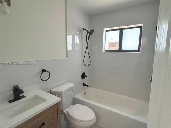 2971 NW 179th St, Miami Gardens FL 33056