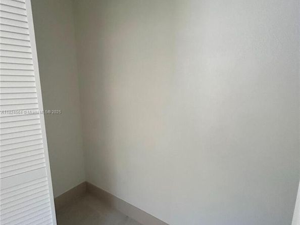 2971 NW 179th St, Miami Gardens FL 33056