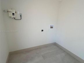 2971 NW 179th St, Miami Gardens FL 33056