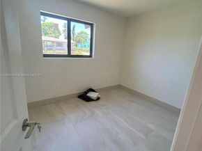 2971 NW 179th St, Miami Gardens FL 33056