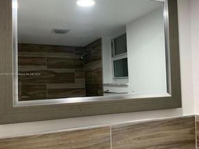 8810 Fontainebleau Blvd 115, Miami FL 33172