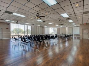 3671 Environ Blvd 368, Lauderhill FL 33319