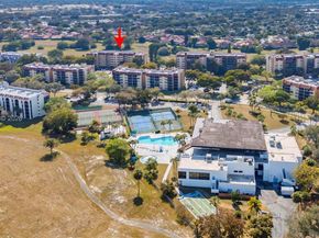 3671 Environ Blvd 368, Lauderhill FL 33319