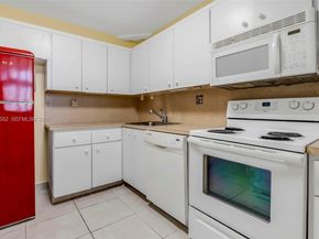 3671 Environ Blvd 368, Lauderhill FL 33319