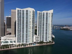 335 S Biscayne Bl 902, Miami FL 33131