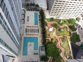 335 S Biscayne Bl 902, Miami FL 33131