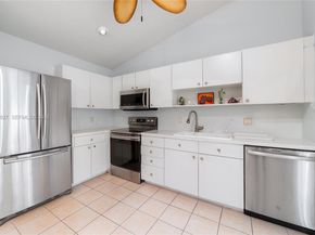 3010 NW 12th St D, Delray Beach FL 33445