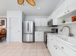 3010 NW 12th St D, Delray Beach FL 33445