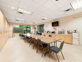 3010 NW 12th St D, Delray Beach FL 33445