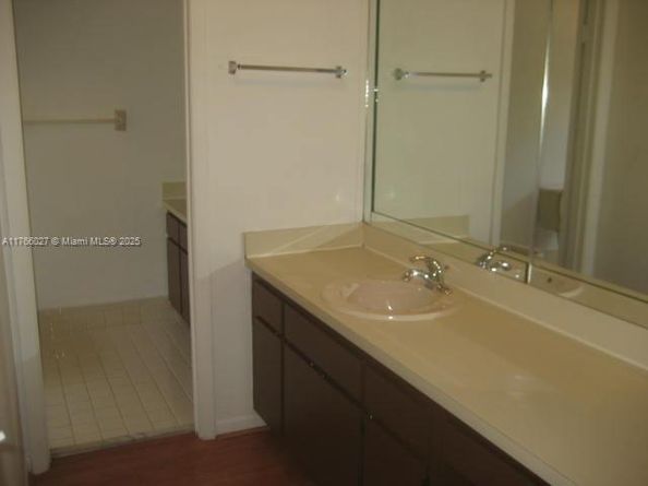 13224 SW 10 Te, Miami FL 33184