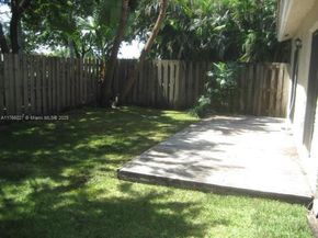 13224 SW 10 Te, Miami FL 33184