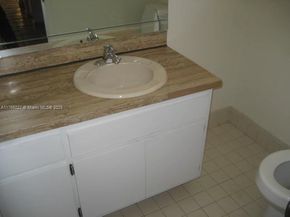 13224 SW 10 Te, Miami FL 33184