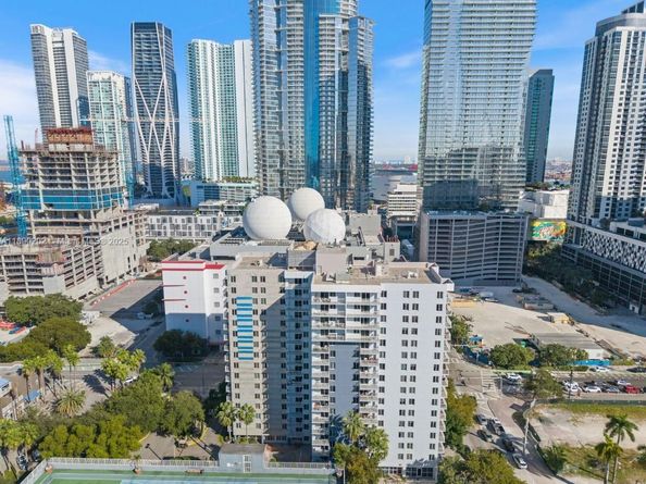 800 N Miami Ave E209, Miami FL 33136