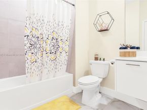 8055 NW 104th Ave 2, Doral FL 33178