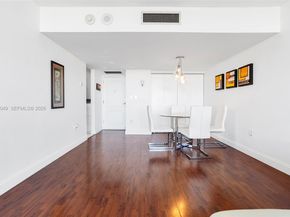 3675 N Country Club Dr 1102, Aventura FL 33180