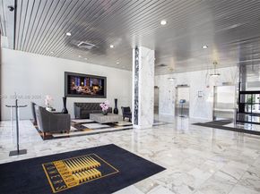 3675 N Country Club Dr 1102, Aventura FL 33180