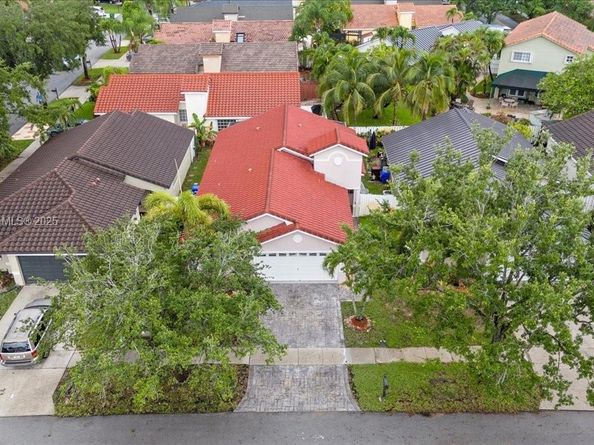 17610 SW 4th Ct, Pembroke Pines FL 33029