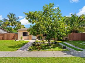 6233 Rodman St, Hollywood FL 33023