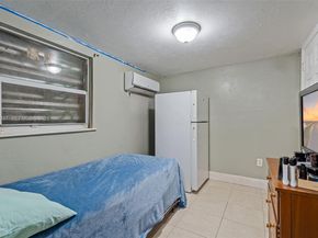 6233 Rodman St, Hollywood FL 33023