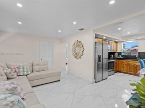 6233 Rodman St, Hollywood FL 33023