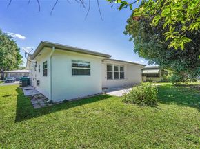 6001 NW 66th Ter, Tamarac FL 33321