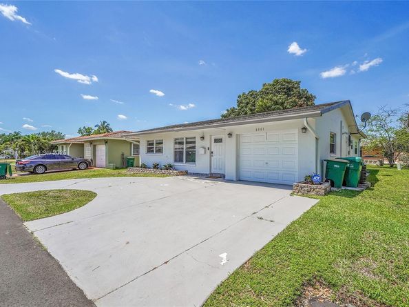 6001 NW 66th Ter, Tamarac FL 33321
