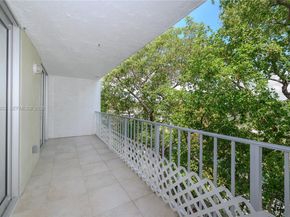 650 NE 64th St G510, Miami FL 33138