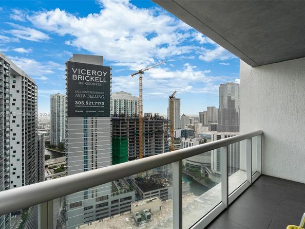 485 Brickell Ave 3308, Miami FL 33131