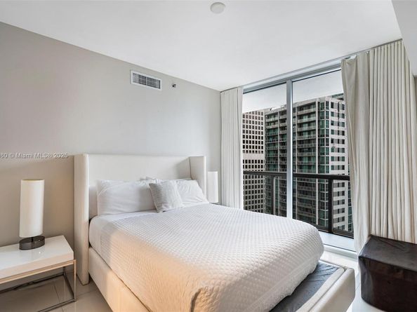 485 Brickell Ave 3308, Miami FL 33131