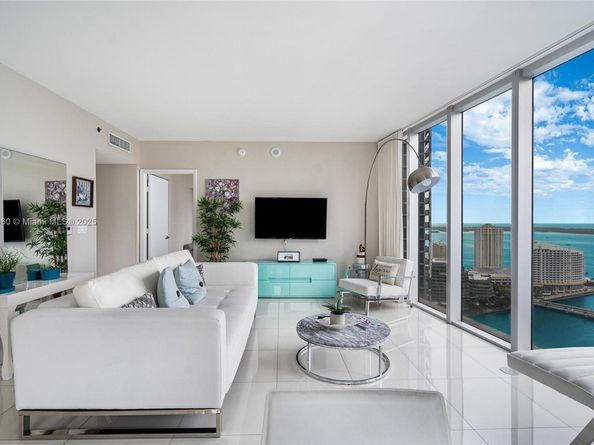485 Brickell Ave 3308, Miami FL 33131