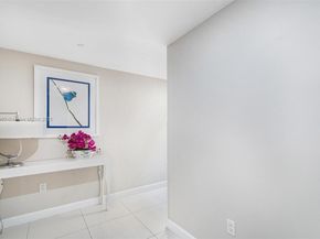 485 Brickell Ave 3308, Miami FL 33131