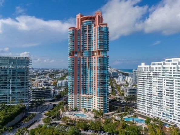 300 S Pointe Dr 501, Miami Beach FL 33139