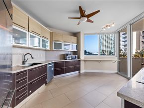 300 S Pointe Dr 501, Miami Beach FL 33139