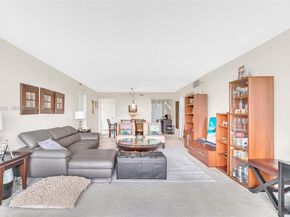 3510 Oaks Way 408, Pompano Beach FL 33069